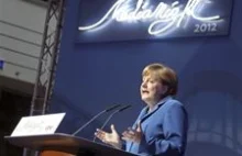 Merkel chce większej kontroli UE nad bankami