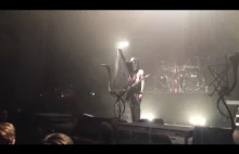 Na koncercie Behemotha rozsypano na scenie prochy fana