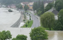 Poziom wody w jednym z miasteczek w Austrii