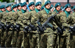 Nie będzie mundurów dla Wojska Polskiego. Anulowano zamówienie.