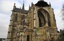 We Francji buduje się nowe meczety, a stare gotyckie kościoły są niszczone