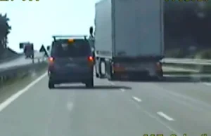 Kierowca ciężarówki chciał wyprzedzić inną na A2. Prawie doprowadził do tragedii