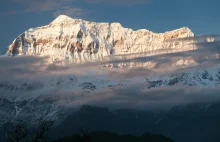 Tragiczna burza śnieżna zaskoczyła wspinaczy, 9 osób zginęło w Himalajach