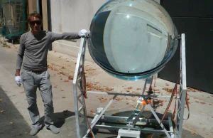 Spherical glass solar energy generator