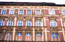 Mieszkania w Polsce są przeludnione, ciasne i drogie