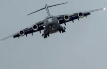 Amerykańskie samoloty wojskowe lądują w graniczącej z Wenezuelą Kolumbii