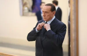 Silvio Berlusconi złapał wiatr w żagle