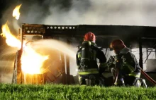 Pożar autobusu Solaris w Olsztynie. Pojazd spłonął doszczętnie