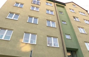 Syndyk kupił w Warszawie dwie kamienice za cenę jednego mieszkania