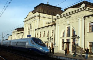 Pendolino się spóźnił, bo Włosi zaspali w hotelu... Taka sytuacja, o!