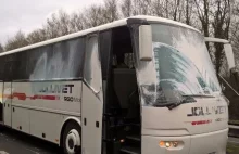 Przestępcy z Antify zaatakowali autobus ze zwolennikami FN we Francji