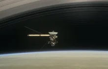 Sonda Cassini przeleci pomiędzy Saturnem i jego pierścieniami.