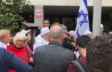 Skandal w Izraelu! Demonstranci wtargnęli na teren polskiej ambasady w Tel...