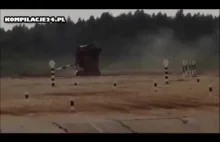 "Dachowanie" rosyjskiego czołgu