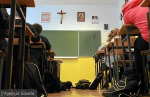 Dyrektor szkoły oskarżony o molestowanie nauczycielek