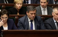 Posłowie przypadkowo zlikwidowali Sejm. "Ktoś podmienił ustawy....