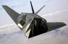 Dwa F-117 zauważone nad Strefą 51. Jeden z nich może być autonomiczny