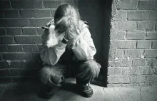 Pedofil napadł na dziecko w windzie, po trzech latach ofiara spotyka go na ulicy