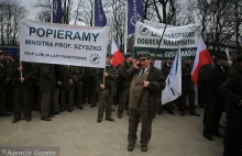 Lasy organizują "dobrowolne" poparcie leśników dla Szyszki.