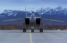 Rosyjski MiG-31 z pociskiem antysatelitarnym