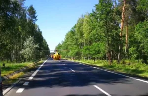 Śląsk: hardkorowy pilot ląduje helikopterem w lesie (DK11 przed Lublińcem)