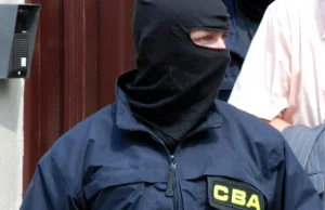 480 tys. zł łapówek i 8 osób podejrzanych w śledztwie CBA
