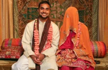 Muzułmańskie obyczaje ślubne! 13-letnia narzeczona dostała w twarz....