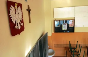 Proboszcz zażądał danych uczniów, którzy nie chodzą na religię. Dyrektorka...