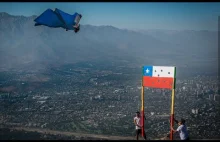 Skoczek w stroju Wingsuit efektownie rozbija głową cel