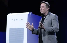 Firma Elona Muska buduje największy - 100 MWh akumulator w Australii