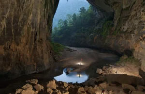 Największa jaskinia na świecie znajdująca się w Wietnamie.
