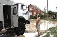 W Rosji nie ma państwa - rosyjski bloger o powodzi (+video z akcji ratunkowej)