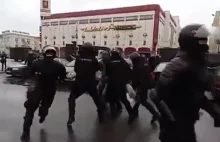 Białoruś - masowe brutalne aresztowania ludzi w centrum Mińska 25.03.2017