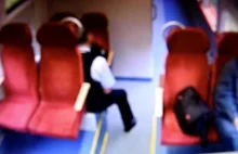 Policja poszukuje świadków wyrzucenia ucznia z pociągu przez konduktora.