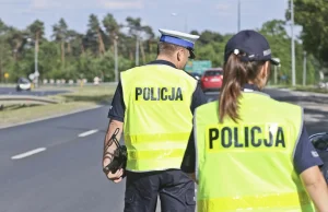 Policjant, czyli pan i władca. Lepiej nie dyskutuj!