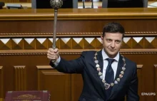Zełenski przeprowadził zamach na konstytucje Ukrainy i złamał swoją obietnicę
