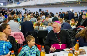 Caritas zorganizowało wigilie dla 400 ubogich w Rzeszowie.