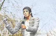 Pomnik Michaela Jacksona ma zniknąć ze stadionu Fulham! Nowy właściciel...