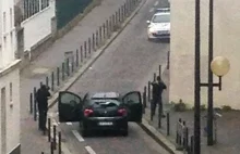 Moment zamachu w Paryżu. Wideo z bliska [+18]