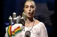 Sinead O Connor - na występie rozrywa zdjęcie papieża Jana Pawła II