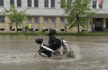 Burze i liczne podtopienia w Łodzi i Gdańsku