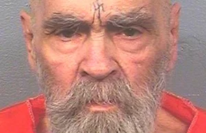 Charles Manson nie żyje. Skazany za morderstwo m.in. żony Polańskiego.