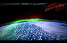 Piękne ujęcie zorzy polarnej przez NASA