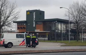 Holandia : Akcja Antyterrorystyczna w Zaandam | Busy do Holandii, Niemiec,...