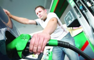 W Niemczech uruchomiono system informacji o cenach paliw