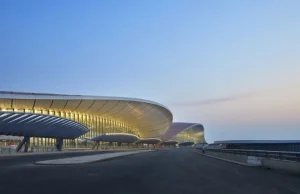 Gigantyczne lotnisko -"rozgwiazda" w Chinach. Już pod koniec października...