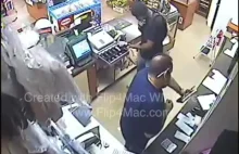 Sprzedawca zastrzelił bandytę, który napadł na sklep