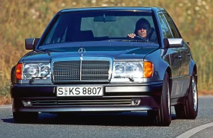 Mercedes-Benz 500 E kończy 25 lat