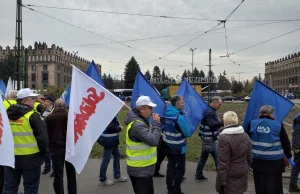 Kraków. Związkowcy z ArcelorMittal nie chcą wygaszenia wielkiego pieca