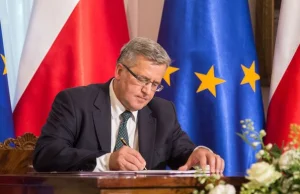 Bronisław Komorowski: Życzę Polsce wielkiej koalicji po wyborach.